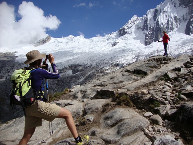 Nevado Taulliraju 5830 m. trek Santa Cruz - Llanganuco FOTO: SCHELER TORRES